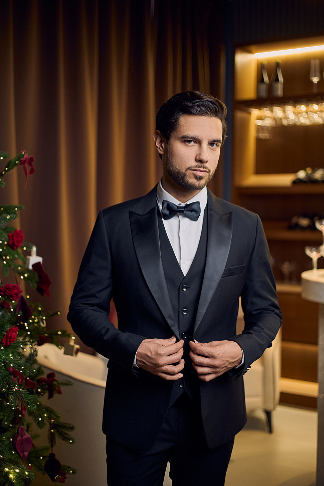 Смокинг черный