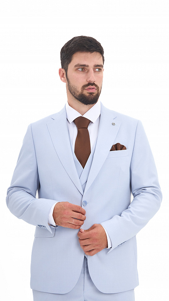 Мужской костюм классика голубой