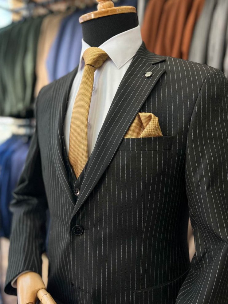 Костюм MAZALTOVMAN 3-ка Черный в полоску