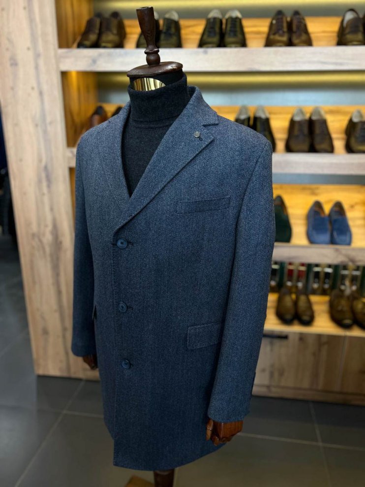 Пальто GER Светло-синее фактурное