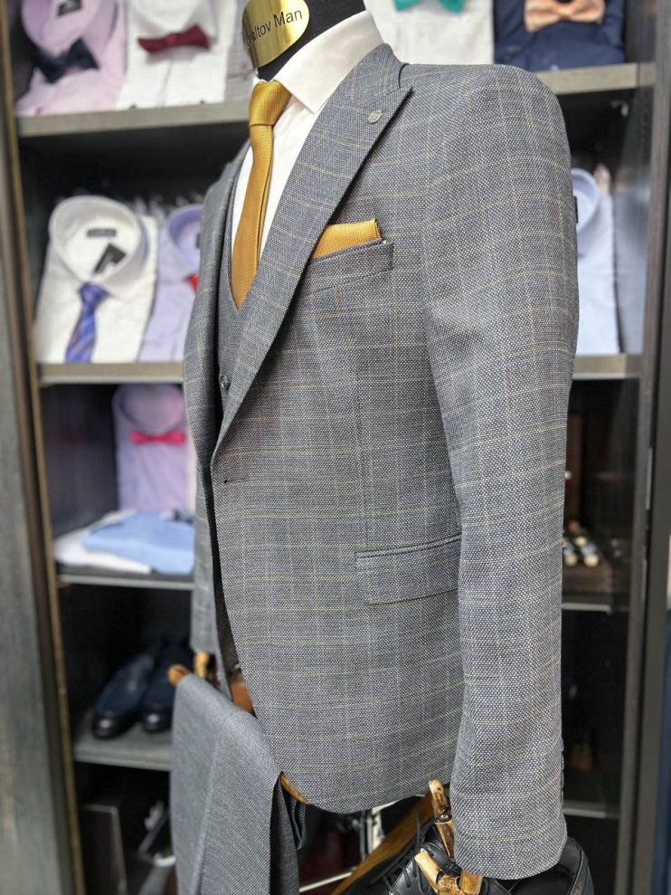 Костюм MAZALTOVMAN 3-ка Серый в клетку